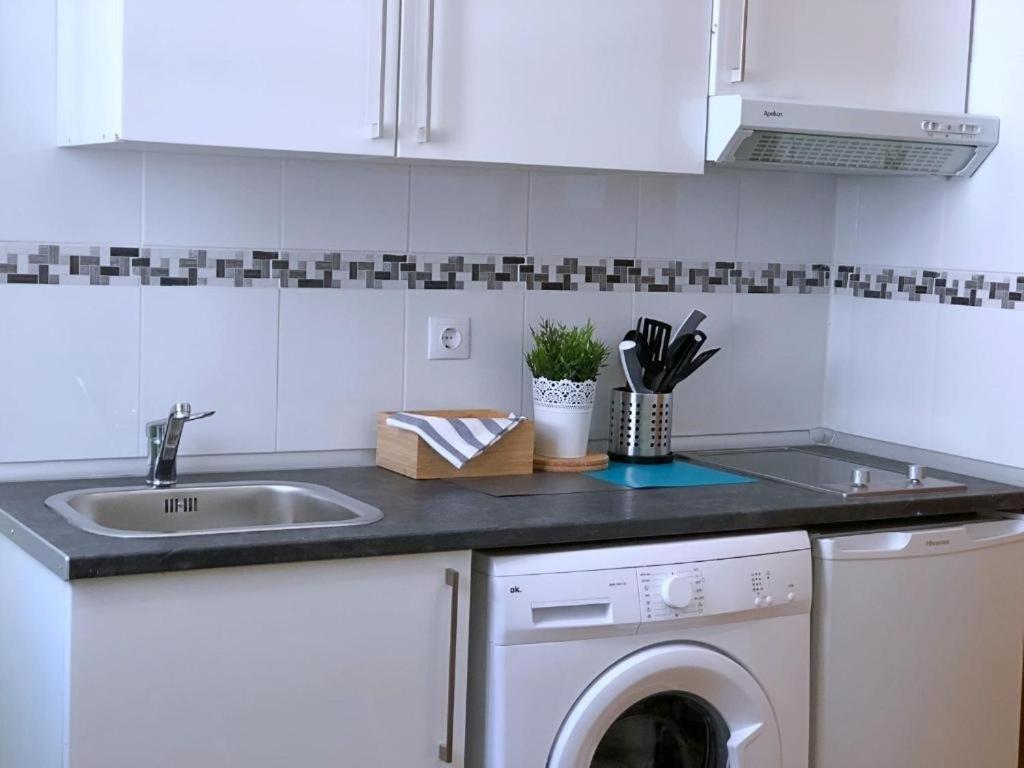 Apartamentos Barcelona 12 Madrid Kültér fotó
